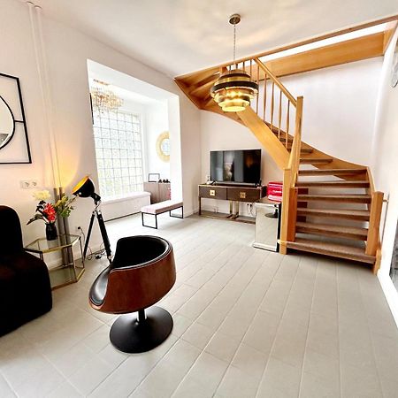 Duplex Apartment Ullstein- 4 Bedrooms, 2 Bathrooms, Living Room, 2 Parking Spaces, Boxspringbeds, Family & Business Apartment! Berlin Eksteriør bilde